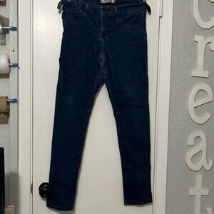 17/21 exclusive denim size 8 skinny jean